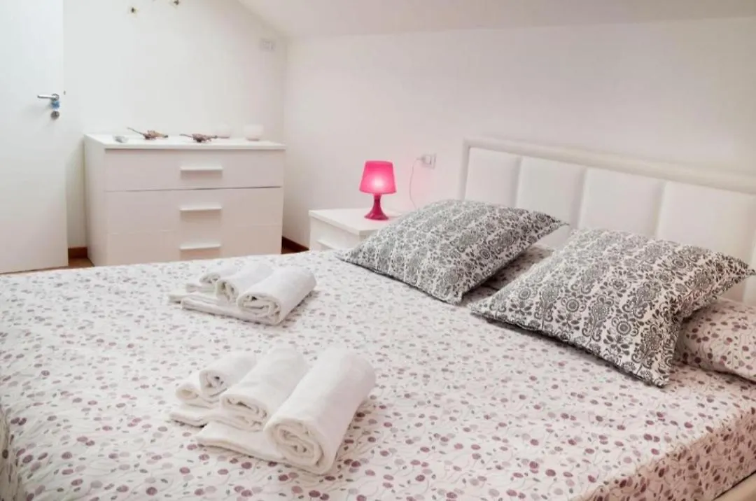 Butterfly Home Gravedona Apartman