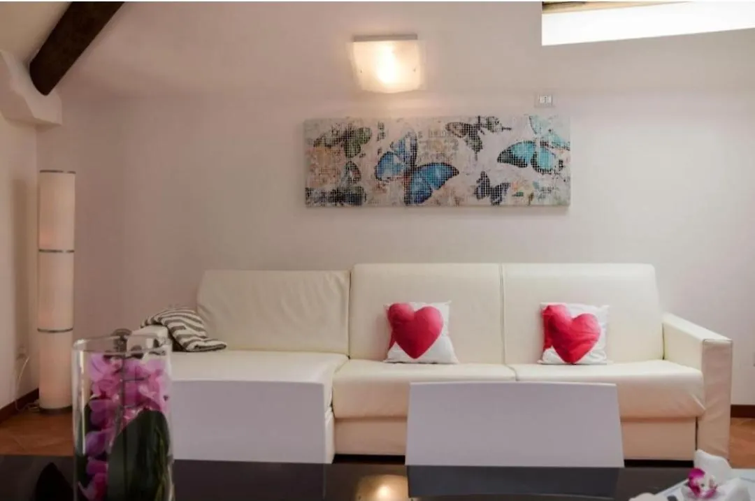 Butterfly Home Gravedona Apartman
